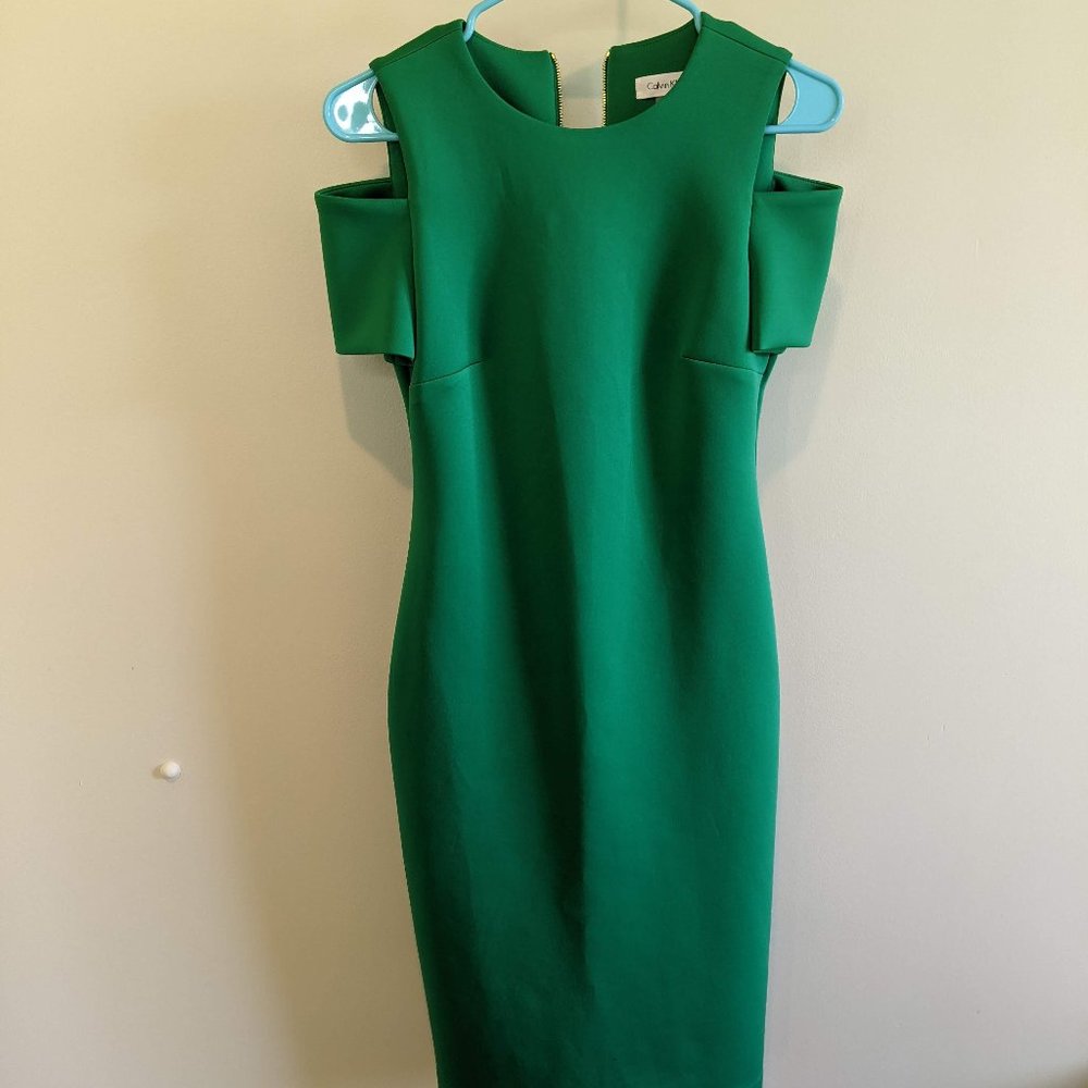 green fitted dress
